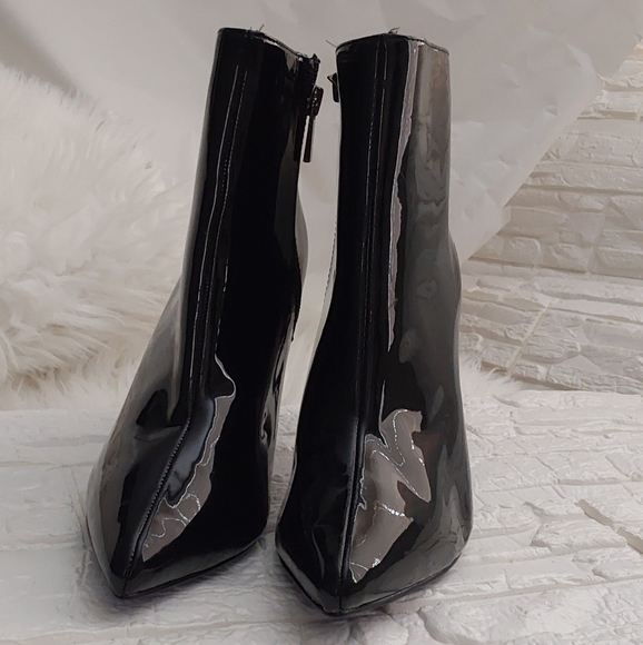 BCBGeneration shoes - Picture 3 of 6